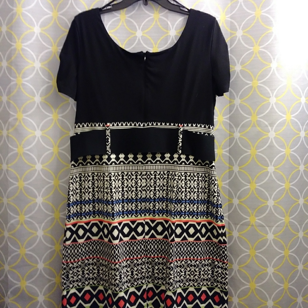 Aztec Dress - Picture 2 of 3